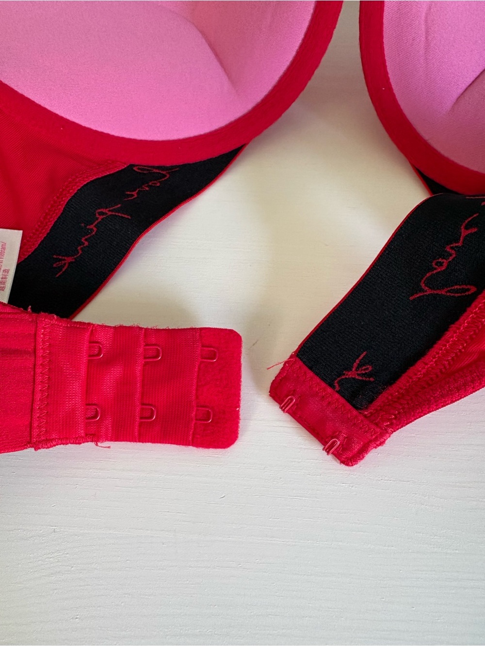 VS PINK Wear Everywhere Super Push-Up Bra Red 34C - Picture 5 of 5